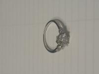 CS2041/2026 RING WITH ZIRCONS
